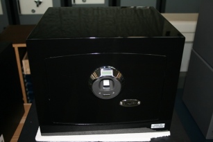 Biometric Fingerprint Safe by Amsec Showroom Model